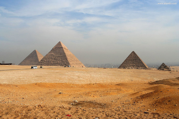 اهرام جیزه-Pyramids