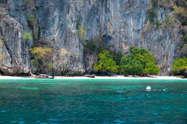 جزیره کو فی فی تایلند,ساحل میمون
