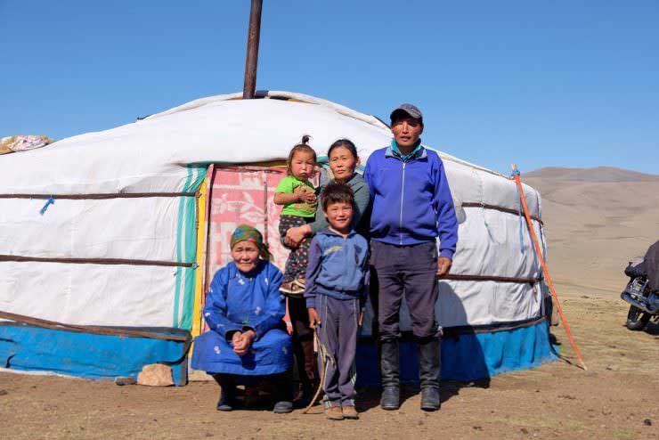 چادرهای عشایر مغولستان