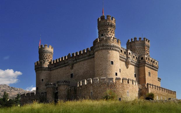 قلعه-new_castle_of_manzanares_el_real