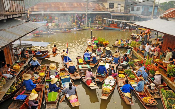 4-floating-markets