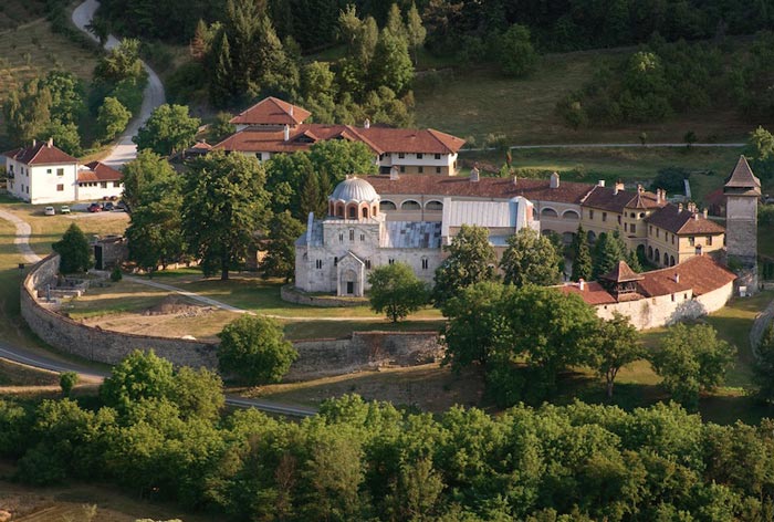 جاهای دیدنی صربستان صومعه Studenica