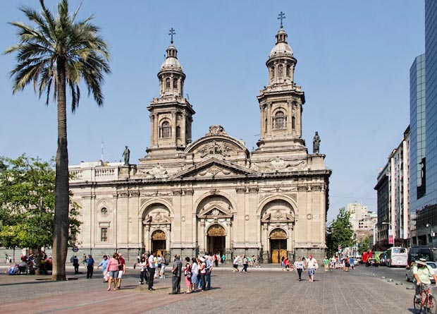 کلیسای جامع سانتیاگو-santiago_metropolitan_cathedral