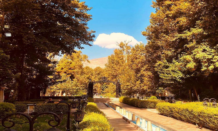 نزدیک ترین هتل های تهران به جاذبه های تاریخی پایتخت