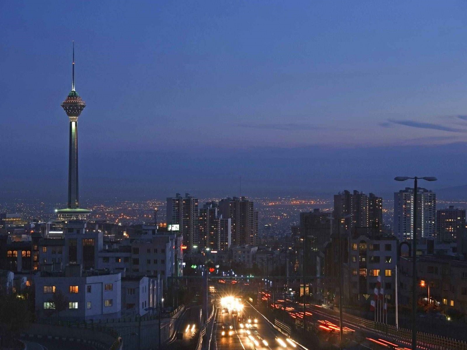 بهترین زمان سفر به تهران با ماشین + بهترین مسیر